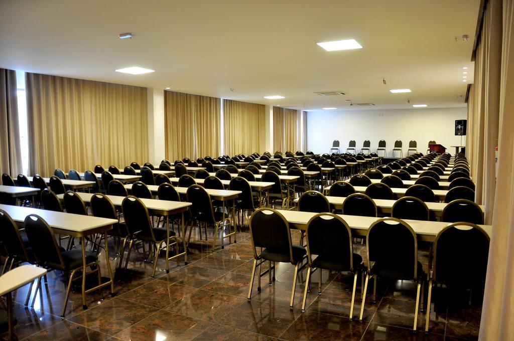 Galatas Golden Hotel ปาโตส เจ มินาส ภายนอก รูปภาพ